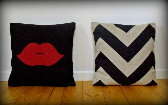 Lips and chevron cushions