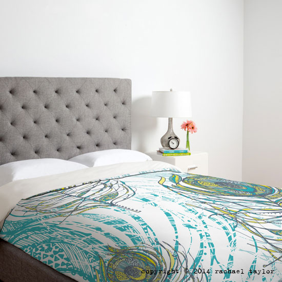 RT_DENYDESIGNS_PEACOCKFEATHERS_DUVET_COPYRIGHT_550PX