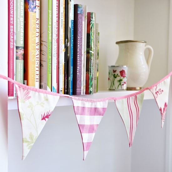 Shelves--Bunting---10-ideas--Ideas-Gallery--Style-at-Home--Housetohome-